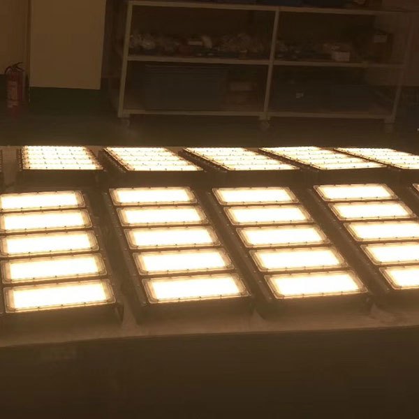 High Output 250W Waterproof High Mast LED Flood Light