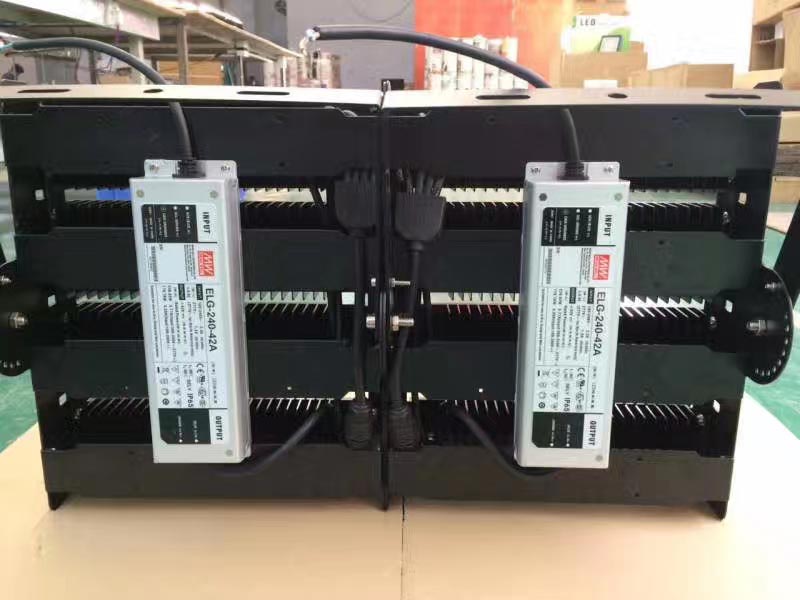 Brightest 400W High Mast Tower LED Flood Light for Sale